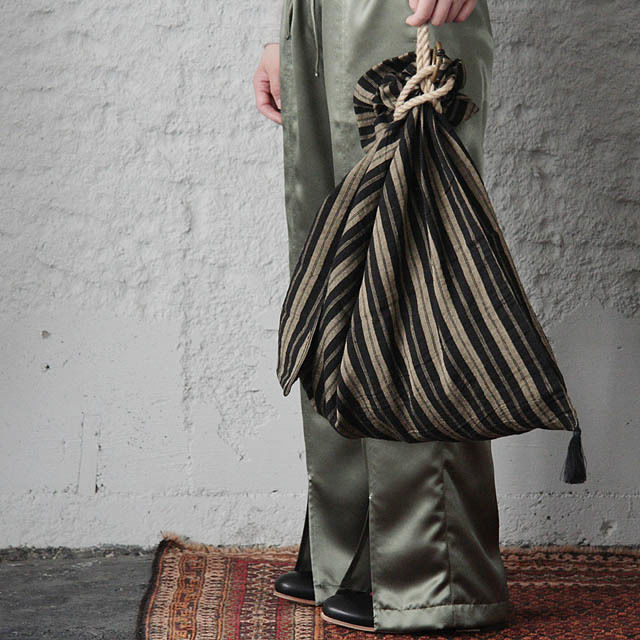 Tabrik rope bag (black or beige) | nii-B | WEBSHOP Tabrik rope bag (black or beige) | nii-B | WEBSHOP