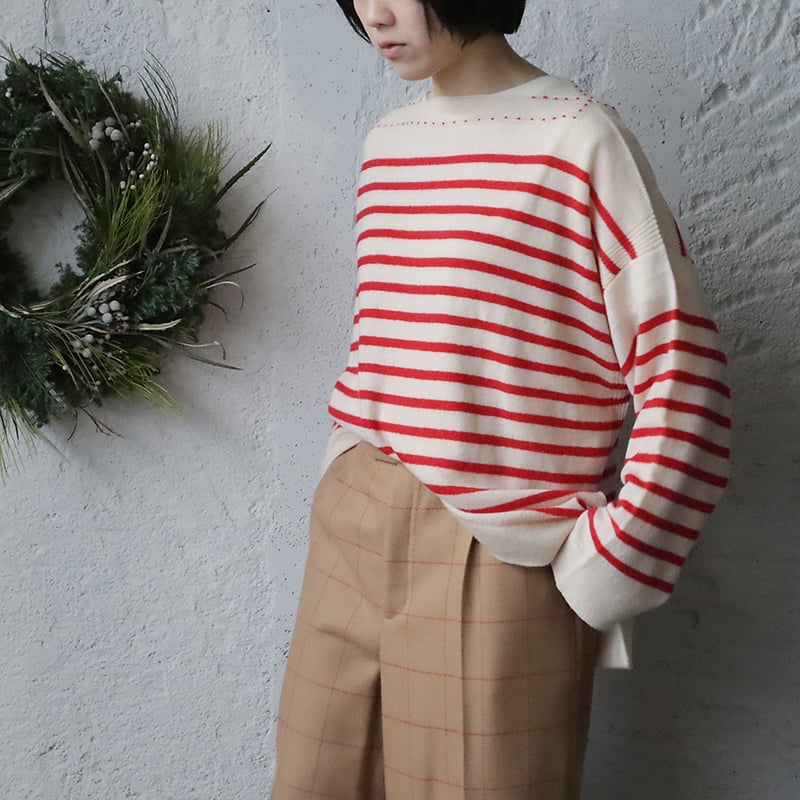 TOWAVASE Basque pullover (ivory x red) | nii-B