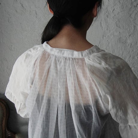 Tabrik bronze print blouse (white)