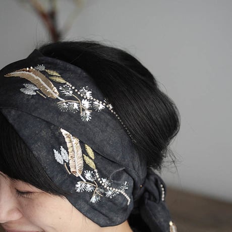 TOWAVASE Peintre shawl (gray)