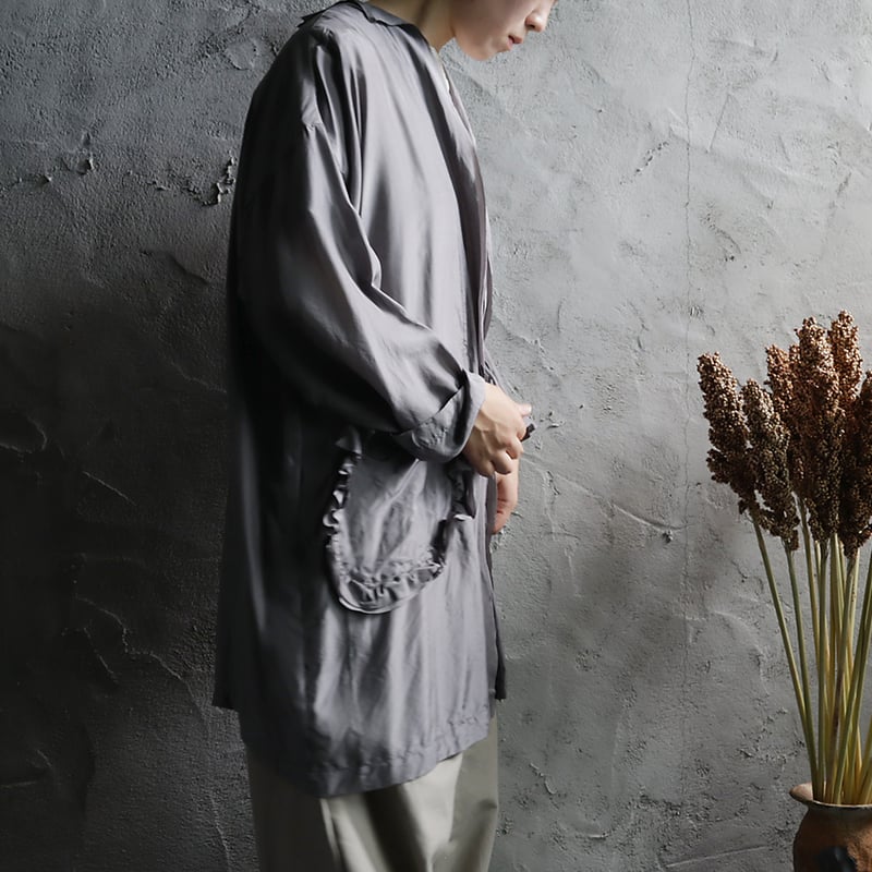 TOWAVASE Volant silk short robe (light gray) |