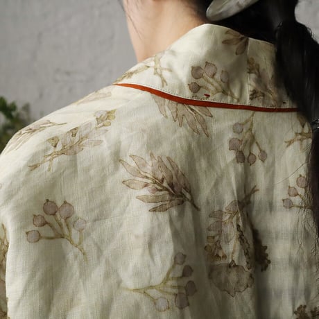 TOWAVASE Frais linen robe (beige)