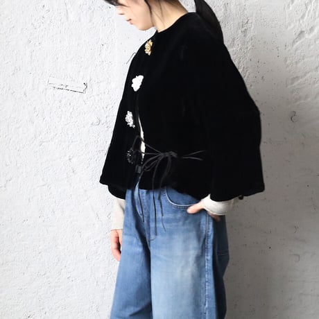 TOWAVASE La zabu jacket (black)
