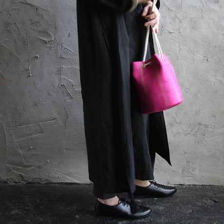 nylon pochette (fuchsia)