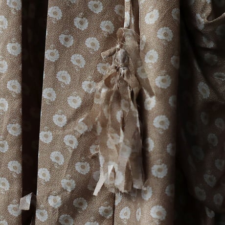 TOWAVASE sarasa silk robe Leo (beige)