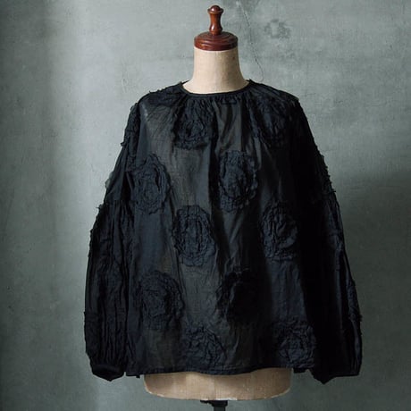 TOWAVASE Jojo blouse black