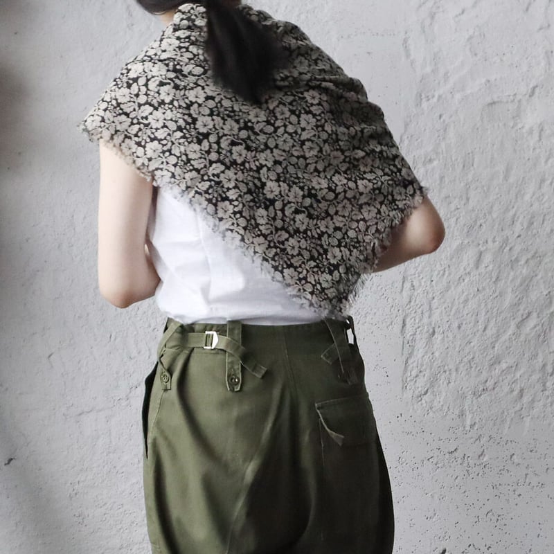 R&D.M.Co- wild berry gauze shawl | nii-B | WEBSHOP