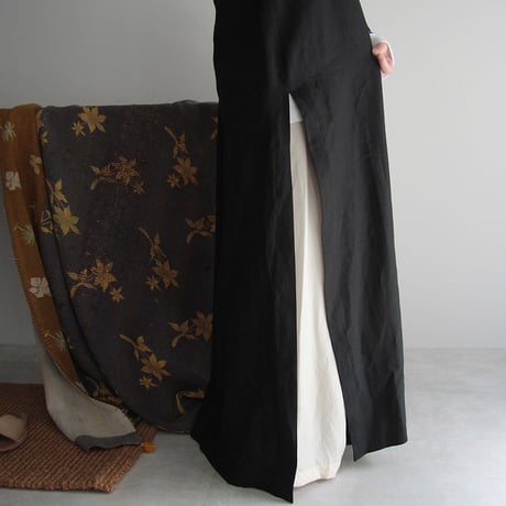 COUNTERPOINT linen dress (black)