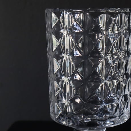cutting glass flower vase (square)
