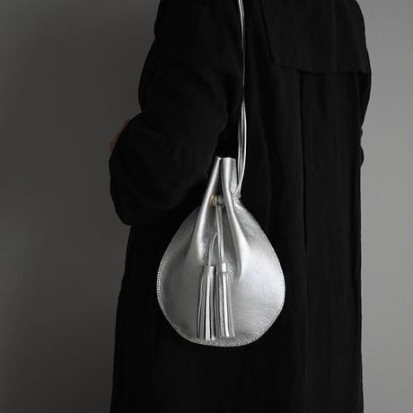 chiihao   round pochette silver