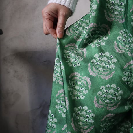 TOWAVASE sarasa silk pants charlotte (mossgreen)