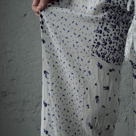 TOWAVASE ceramic blue pants