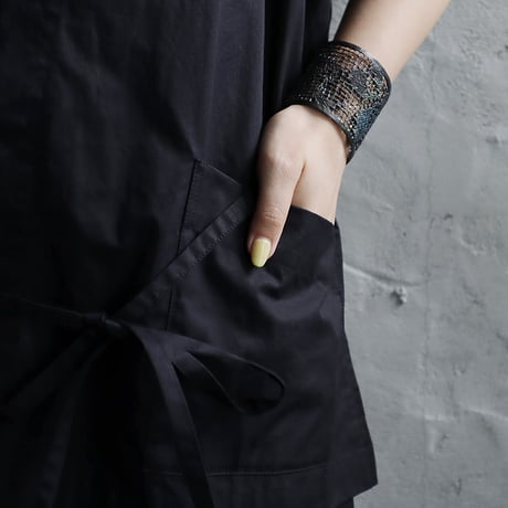 .less dogi jacket (black)