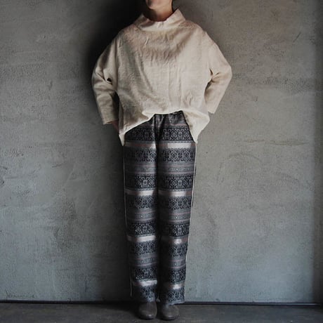 TOWAVASE fisher woman's shirt beige