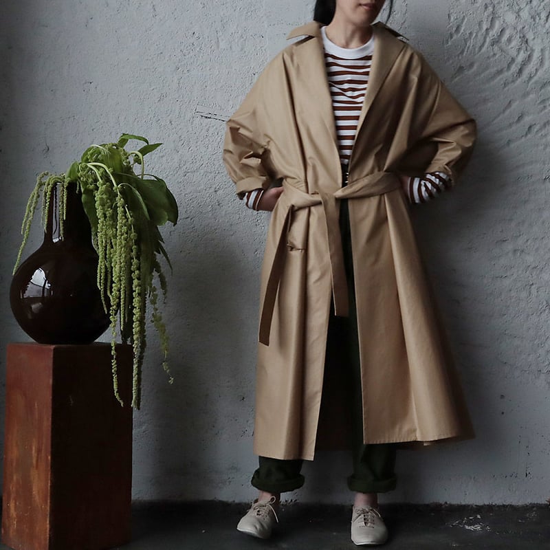 R&D.M.Co- thin cloth big trench coat (beige) |