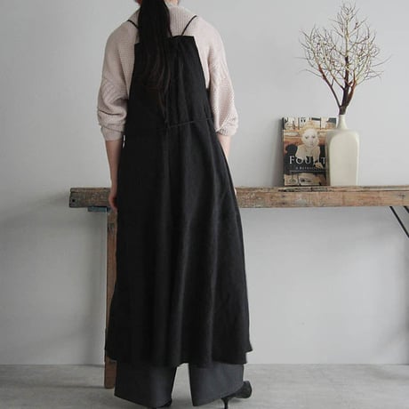 TOWAVASE Bon Voyage dress (black)