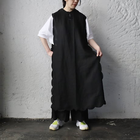 TOWAVASE Bon Voyage dress (black)