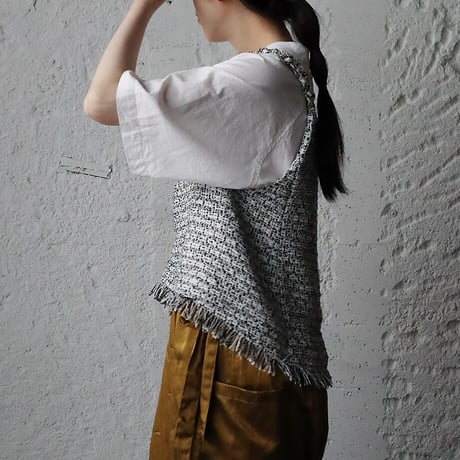 NOTA le blueque gillet (white x black)