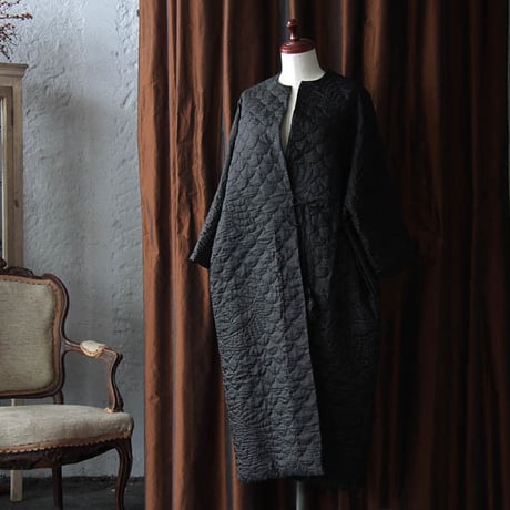 TOWAVASE silk quilt robe