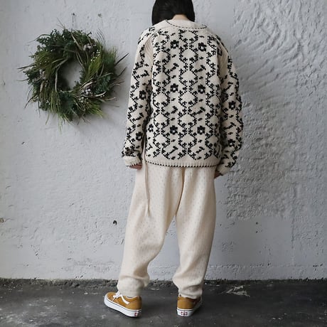 TOWAVASE Panier de fleurs cardigan (black)