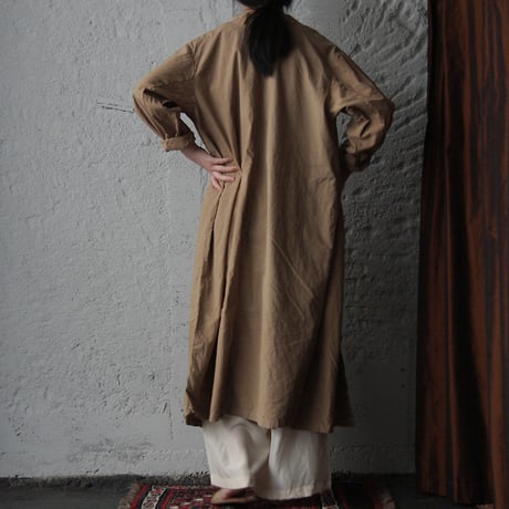 hospital surgical gown (beige)