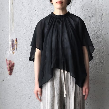 .less momonga blouse (black)