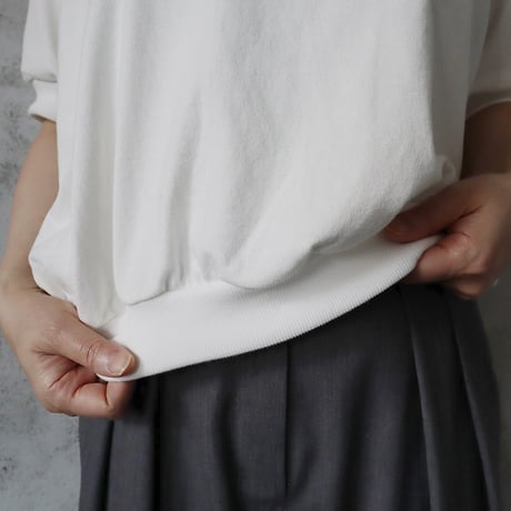 Le pivot halfsleeve sweat (offwhite/black)