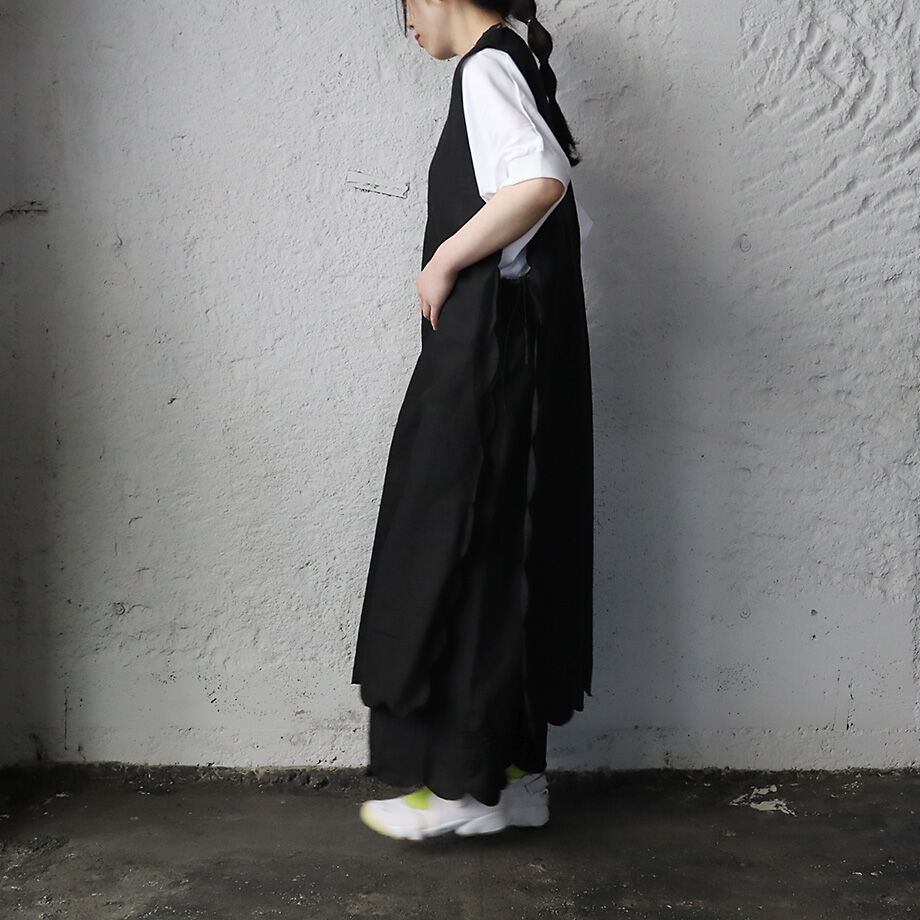 towavaseカシュクールvon voyageオールインワン黒 TOWAVASE Bon Voyage dress (black) | nii-B | WEB