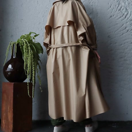R&D.M.Co- thin cloth big trench coat (beige)