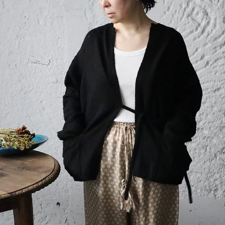 TOWAVASE Panier cardigan (black)