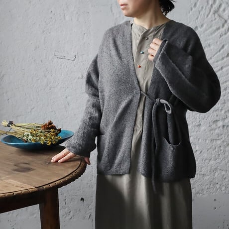 TOWAVASE Panier cardigan (charcoal gray)