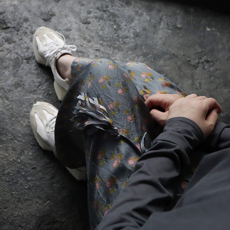 TOWAVASE sarasa silk pants Louis (gray) | nii-B TOWAVASE sarasa silk pants Louis (gray) | nii-B