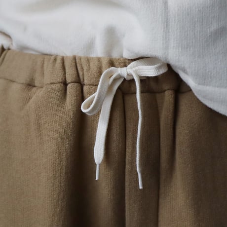 R&D.M.Co- string sweat pants (brown)