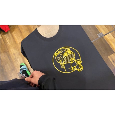 "zerry boy"  tee