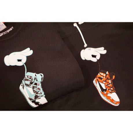 "Vuitton kicks"  hoodie　Tiffany