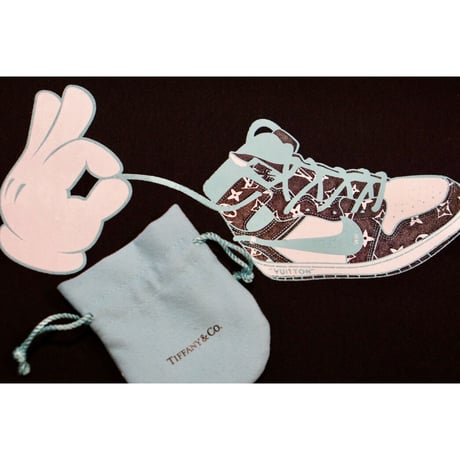 "Vuitton kicks"  hoodie　Tiffany