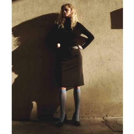 SWEDISH STOCKINGS/Rosa Lace Knee-Hights Dusty Blue