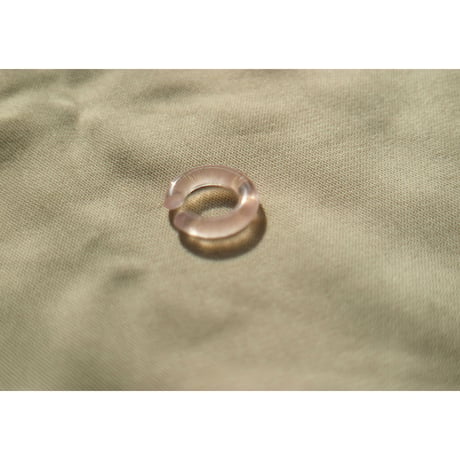 Saskia Diez／Bold Earcuff No1 Rose Quartz