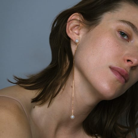 Saskia Diez／BARBELLE PEARL EARRING