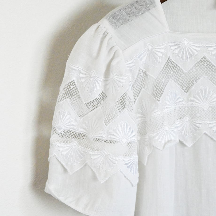 683faf4ec2c7e207f97b528e