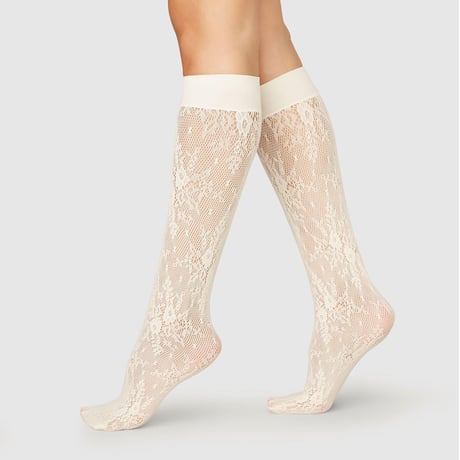 SWEDISH STOCKINGS/Rosa Lace Knee-hights IVORY