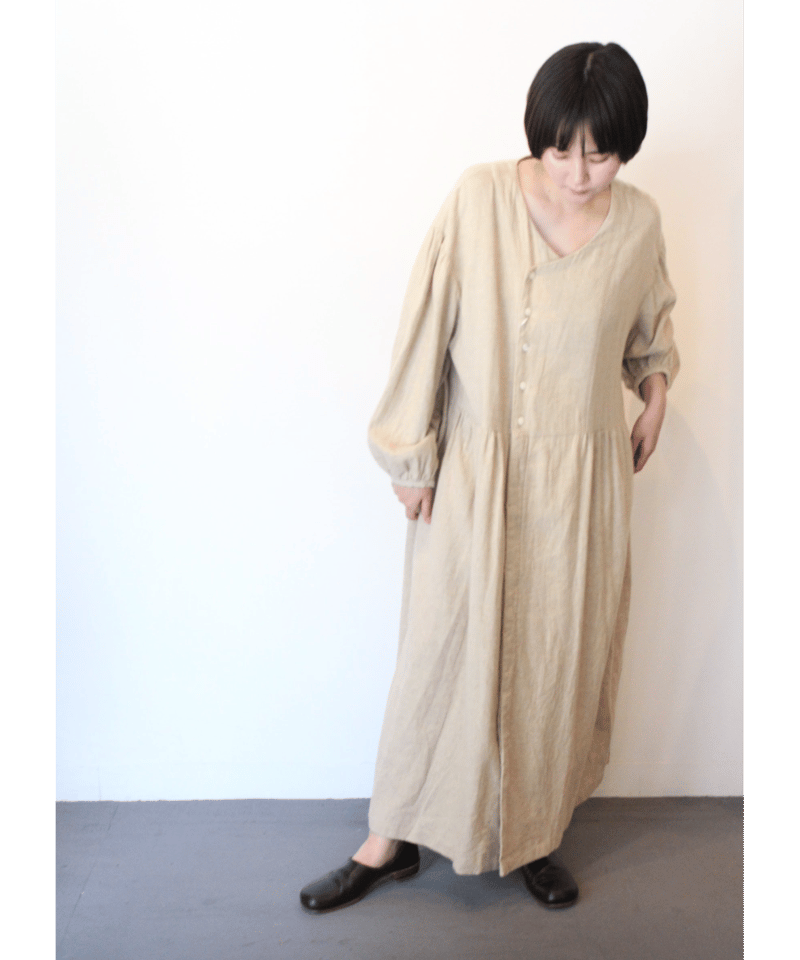 US254OP025 綿麻起毛ツイル ガウンワンピース | GALERIE TISSU OSAKA