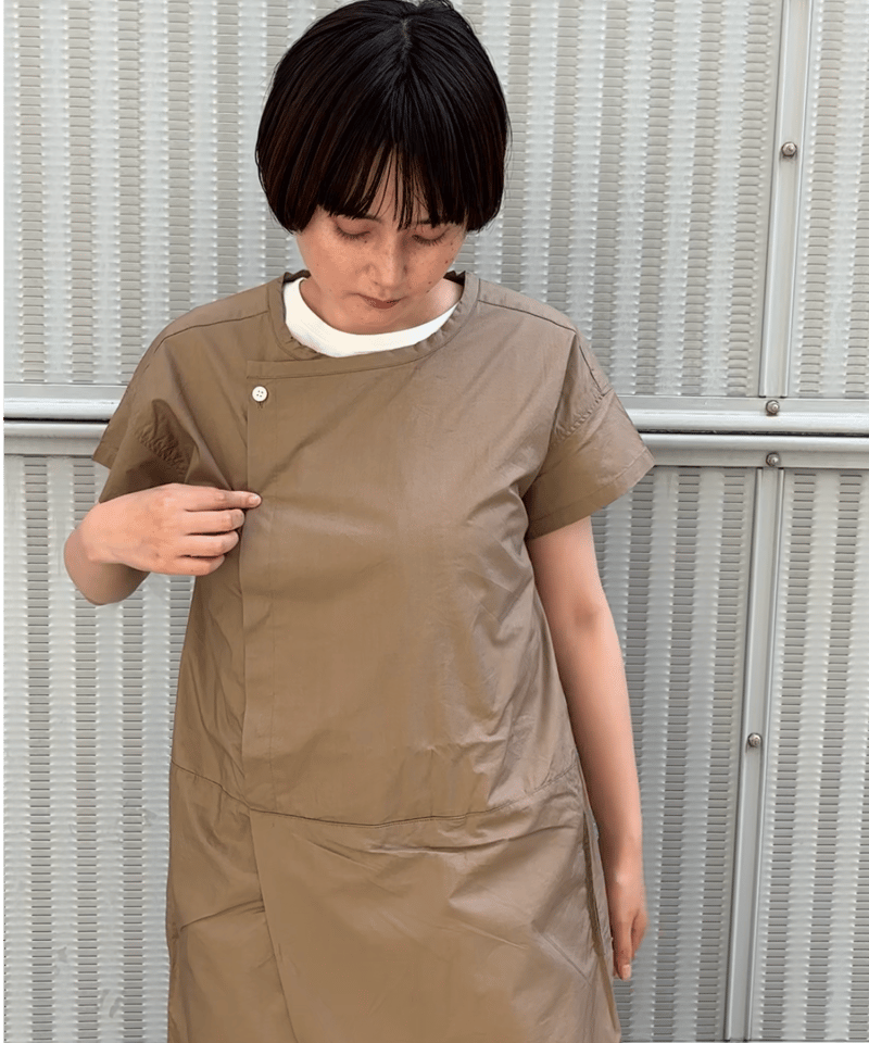 UT243PT032 ナチュラルタイプライター ハーフスリーブ3Dオールインワン