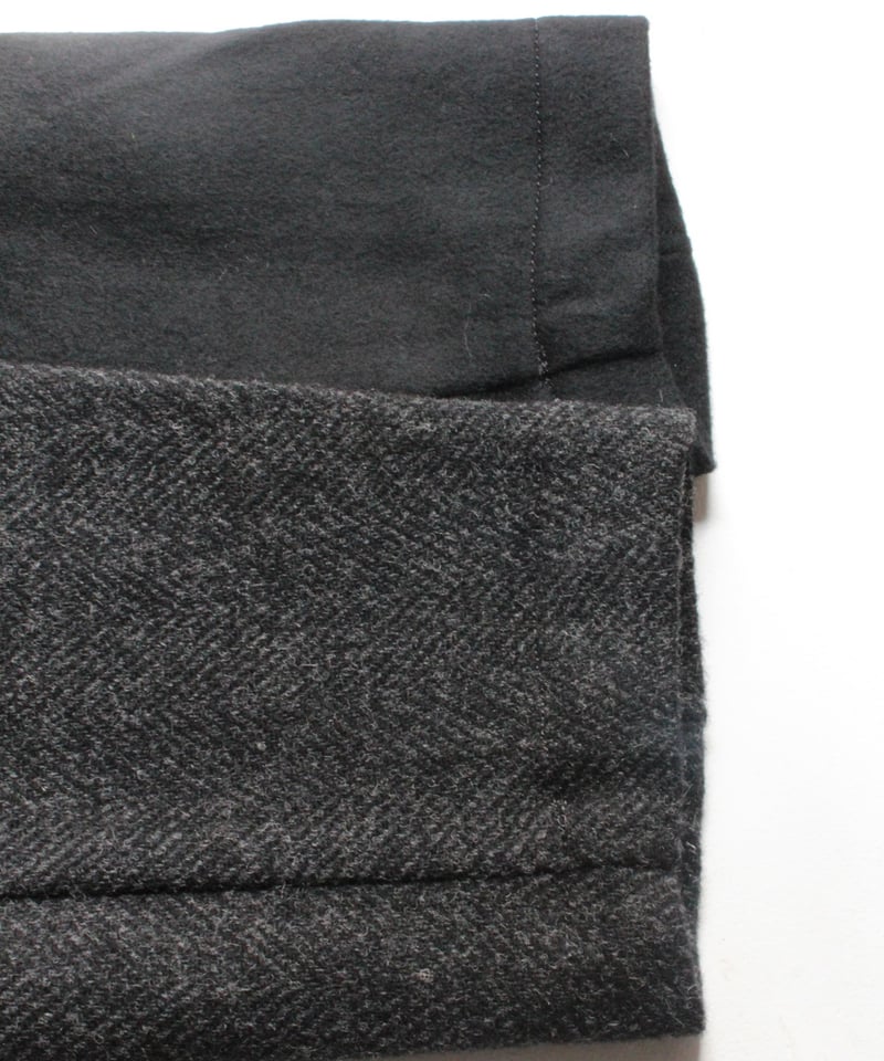 極美品✨バーバリー テーラードジャケット カシミヤ混 ウール ヘリンボーン ウール混テーラードジャケット ヘリンボーン柄 ポケット付き