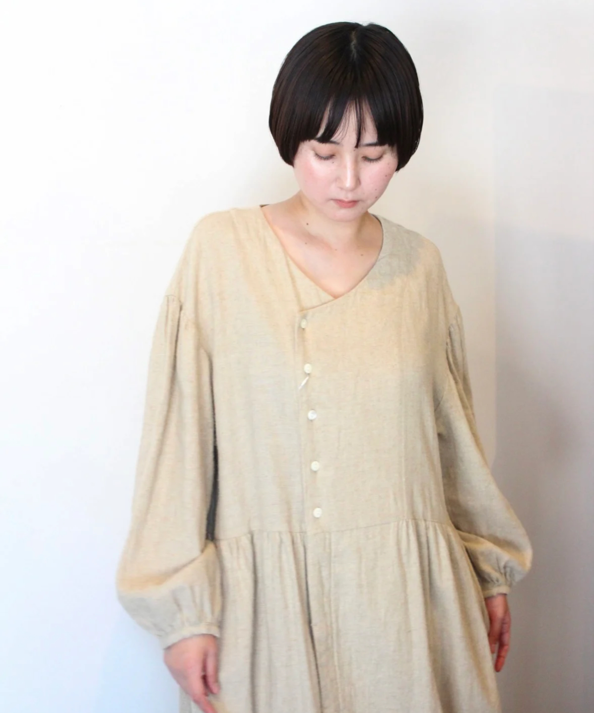 【HOUSE OF LOTUS】麻毛混 ネックリボン ガウンワンピース M fit=scale-down,w=1200