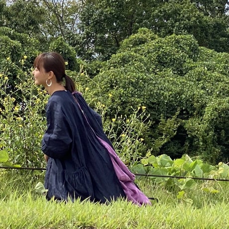 【YUKI AOYAMA X BOUTIQUE 】　 linen atelier coat (割烹着)　TA-AP-02 DARK NAVY　(リネンのバッグ付）