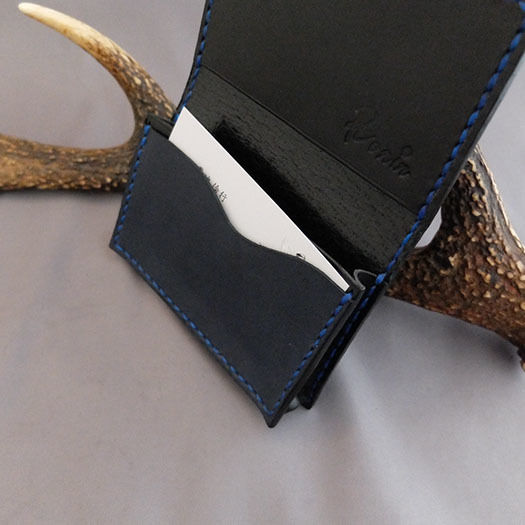 阿波レザー 本藍染め革・カード入れ付き名刺入れ（CC-2） | 黒革