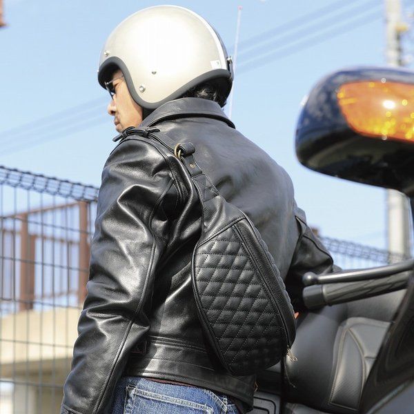 DIN MARKET FANNY PACK ファニーパック / ボディーバッグ | 黒革 レザ