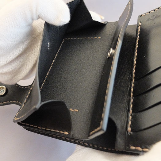 コンチョ付きミドルウォレット fit=scale-down,w=1200