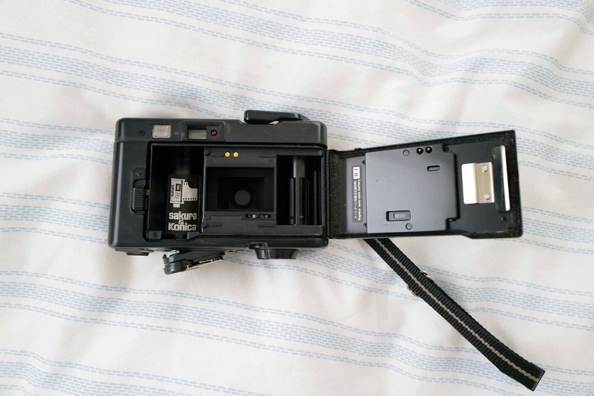 Konica EFJ auto date (black) | YURI HANAMORI 